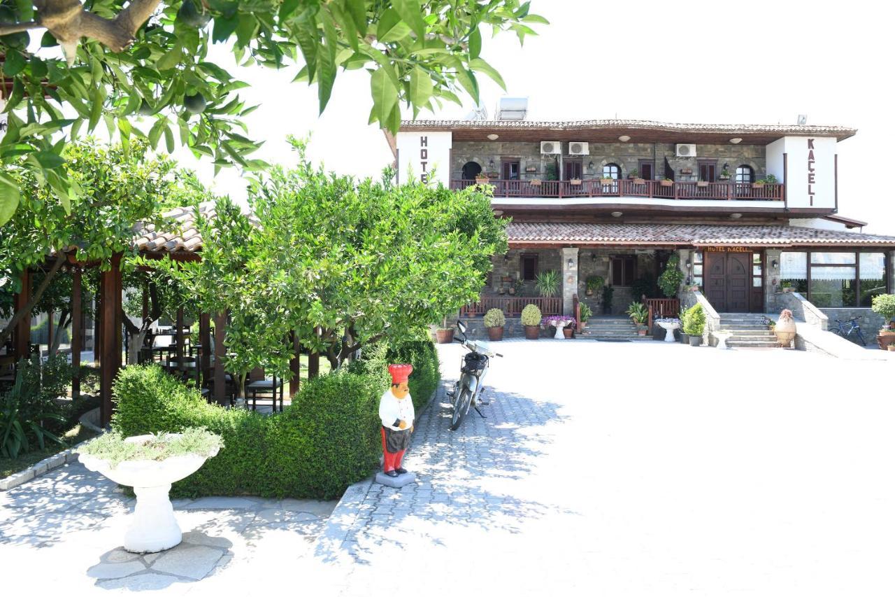 Hotel Kaceli เบราท ภายนอก รูปภาพ